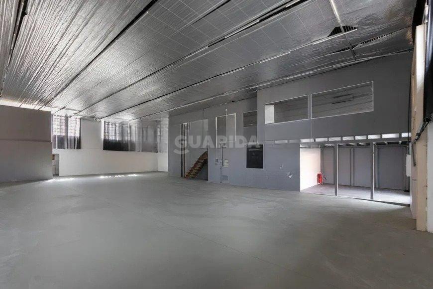 galpao deposito pavilhao para alugar em Rua Santos Pedroso, 24 - foto 2