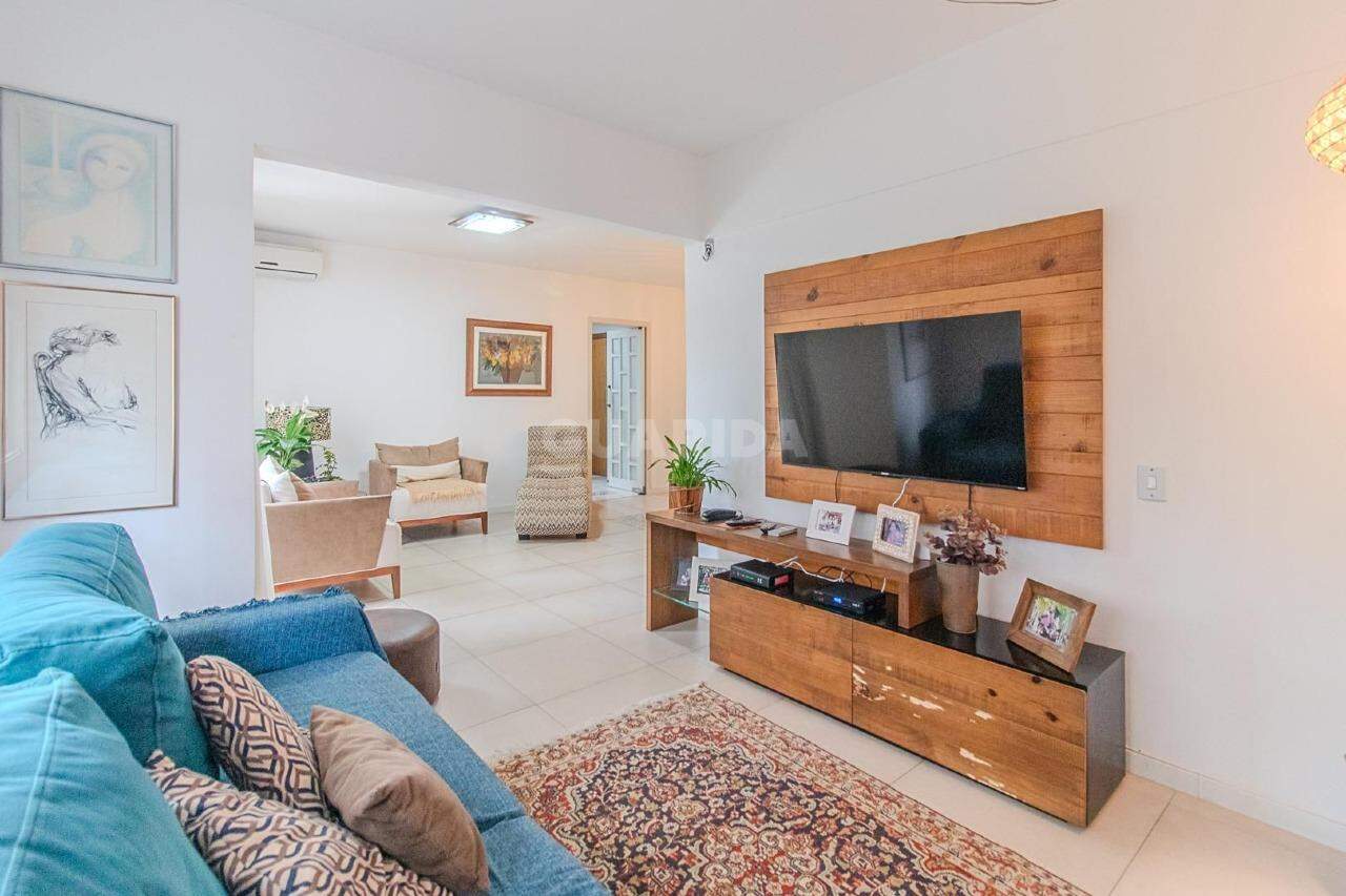 Apartamento para alugar em Menino Deus, Porto Alegre - foto 1