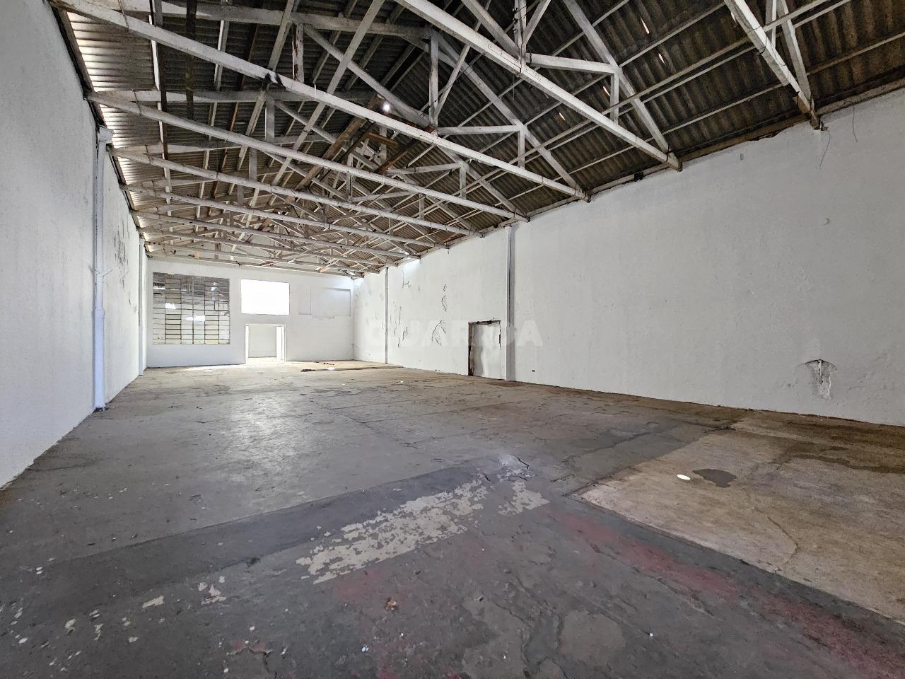 galpao deposito pavilhao para alugar em Rua Santos Dumont, 1186 - foto 7