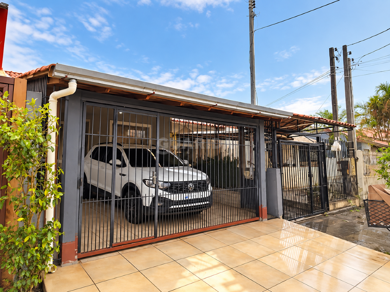 casa sobrado para alugar em Hípica, Porto Alegre - foto 1