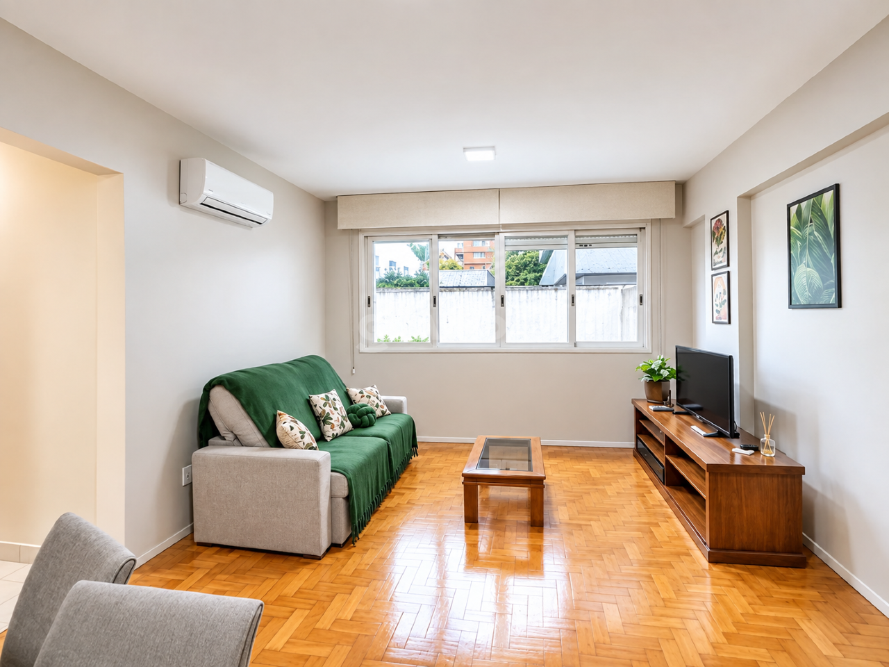 Apartamento para alugar em Três Figueiras, Porto Alegre - foto 1