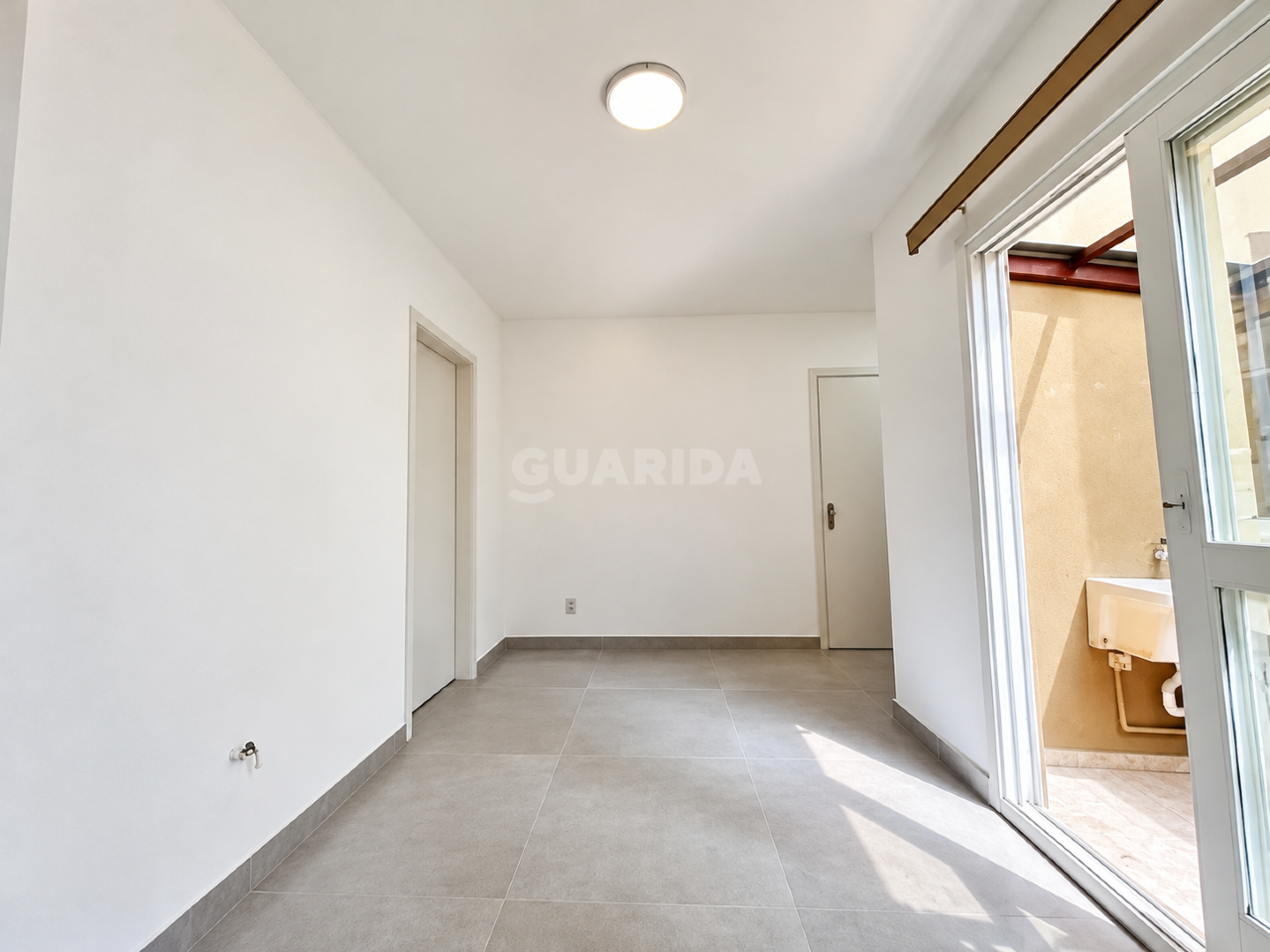Apartamento para alugar em Rua Barão do Amazonas, 1066 - foto 2