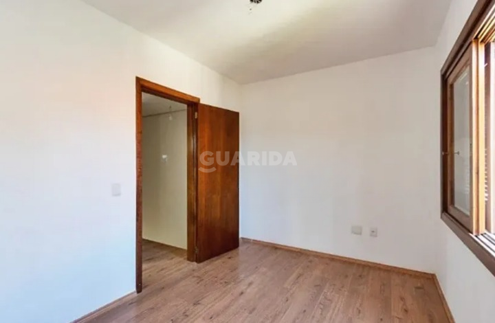 casa sobrado para alugar em Rua Armando Czamanski, 140 - foto 15