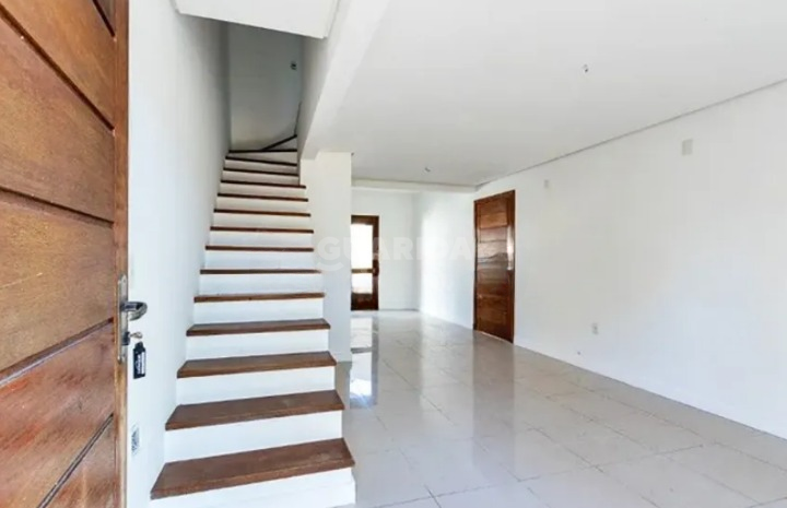 casa sobrado para alugar em Rua Armando Czamanski, 140 - foto 3