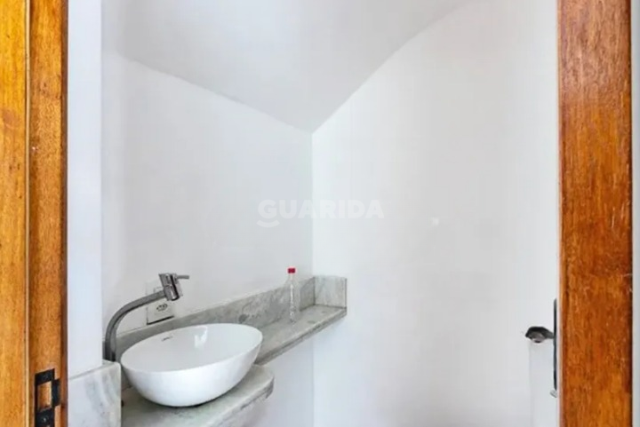 casa sobrado para alugar em Rua Armando Czamanski, 140 - foto 7