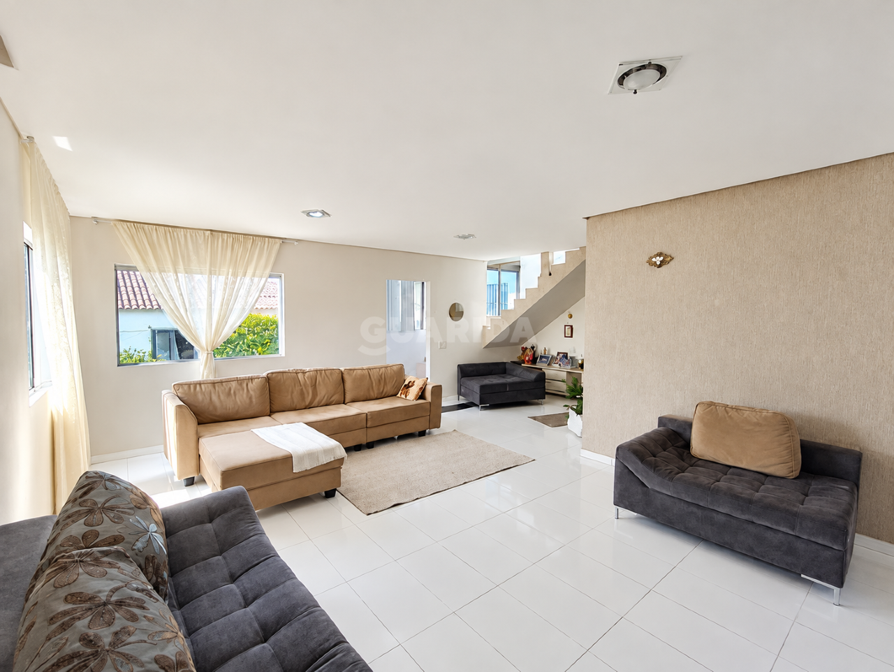casa sobrado para alugar em Vila Nova, Porto Alegre - foto 1