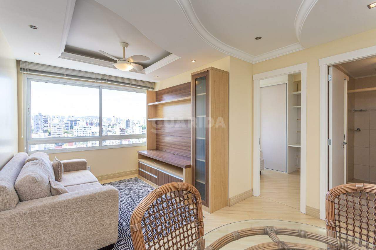 Apartamento para alugar em Rio Branco, Porto Alegre - foto 1