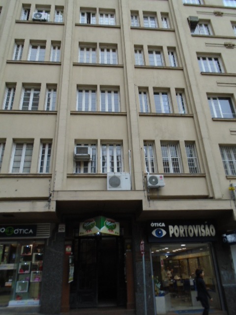 consultorio sala conjunto para alugar em Rua Vigário José Inácio, 481 - foto 12