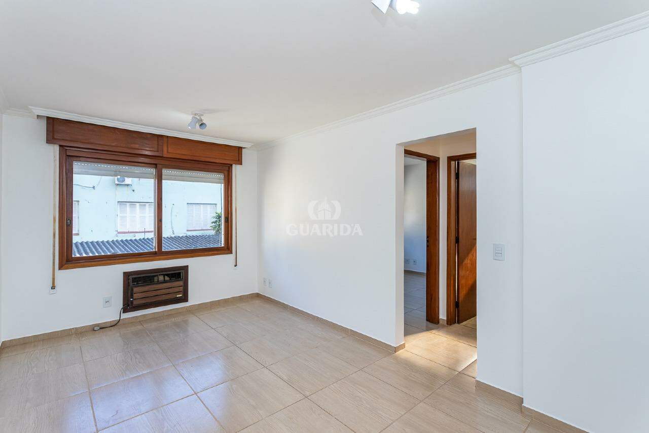 Apartamento para alugar em Rio Branco, Porto Alegre - foto 1