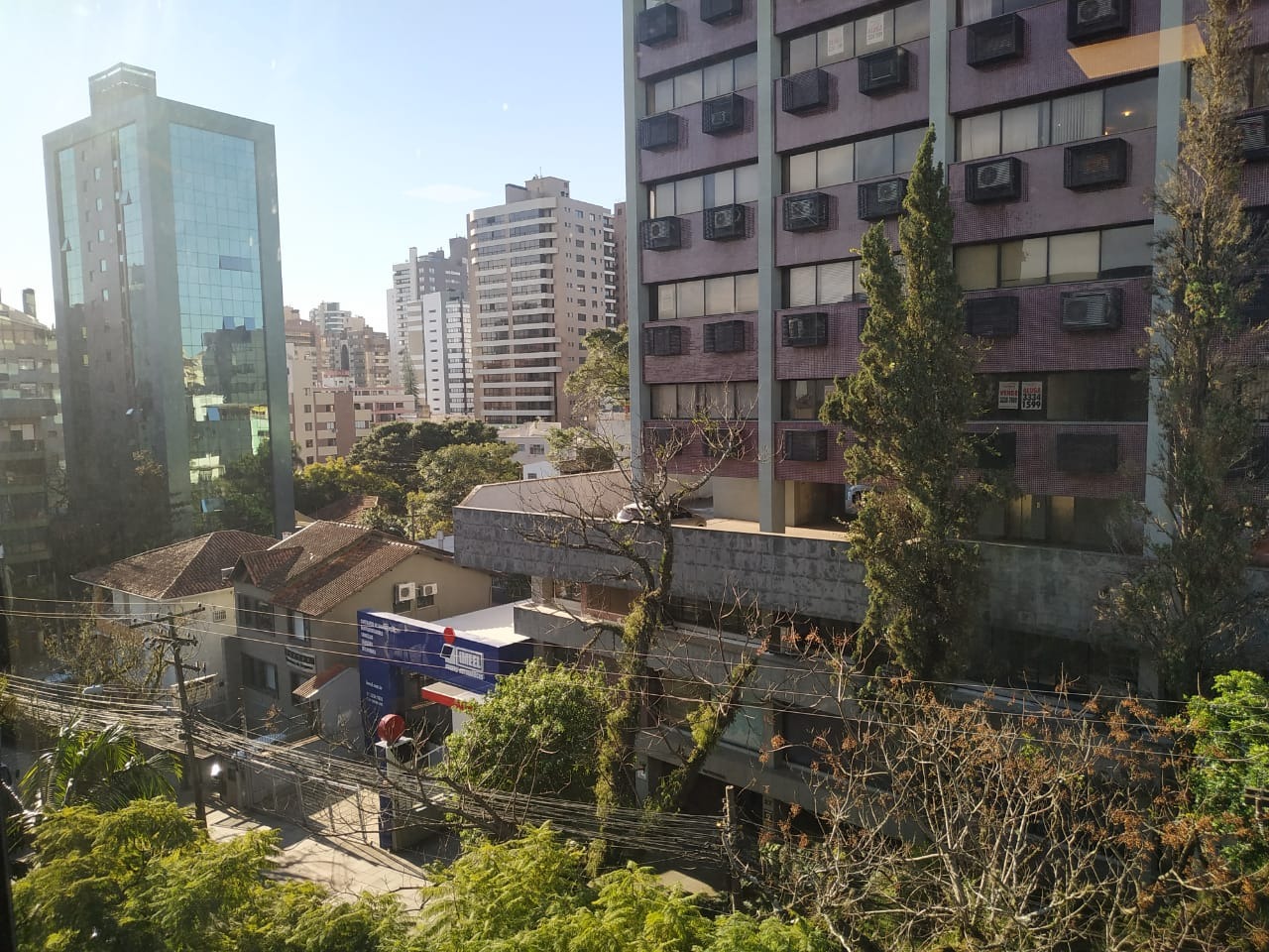 consultorio sala conjunto para alugar em Avenida Palmeira, 18 - foto 9