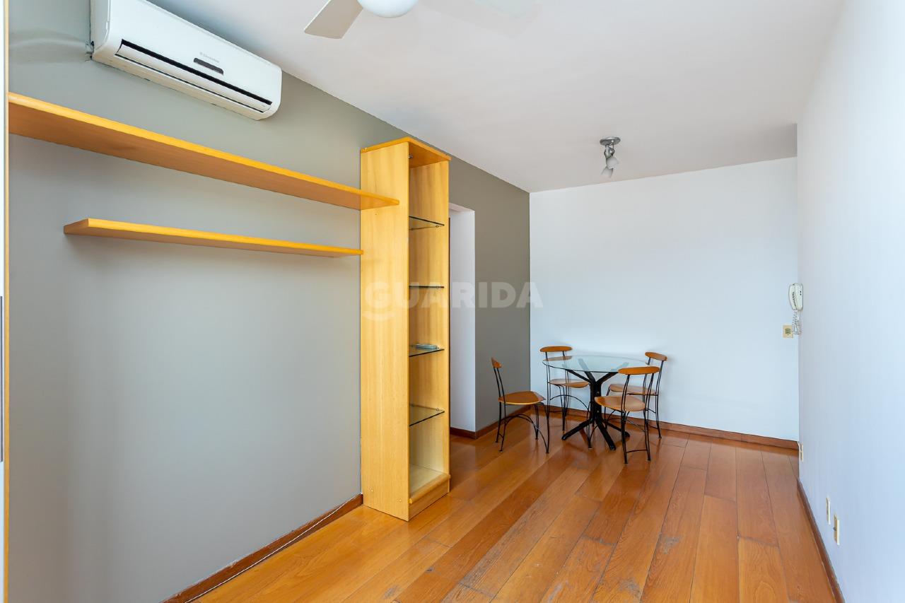 Apartamento para alugar em Avenida Loureiro da Silva, 1500 - foto 2