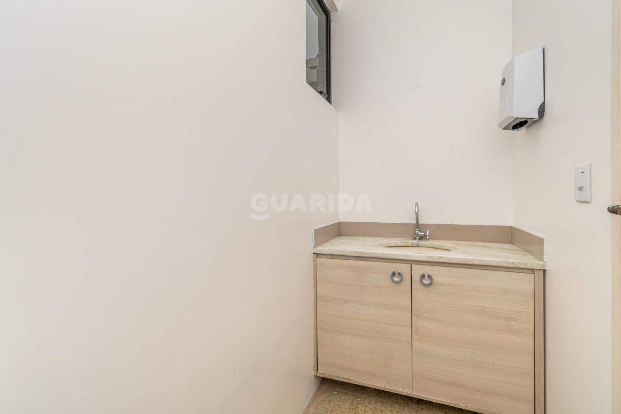 consultorio sala conjunto para alugar em Rua José de Alencar, 1188 - foto 14
