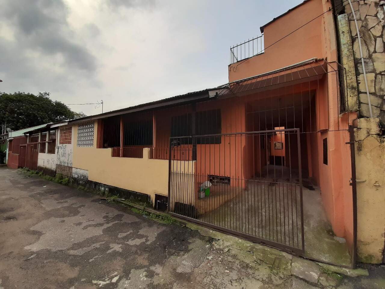 casa sobrado para alugar em Central Park, Porto Alegre - foto 1