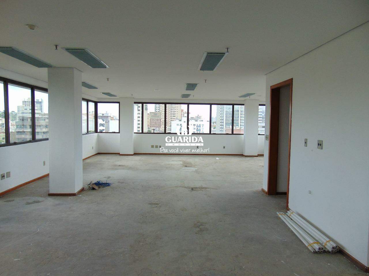 consultorio sala conjunto para alugar em Santana, Porto Alegre - foto 1