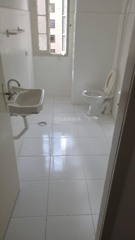 consultorio sala conjunto para alugar em Rua Vigário José Inácio, 481 - foto 13