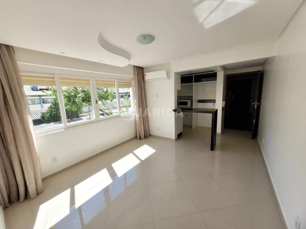 Apartamento para alugar em Menino Deus, Porto Alegre - foto 1