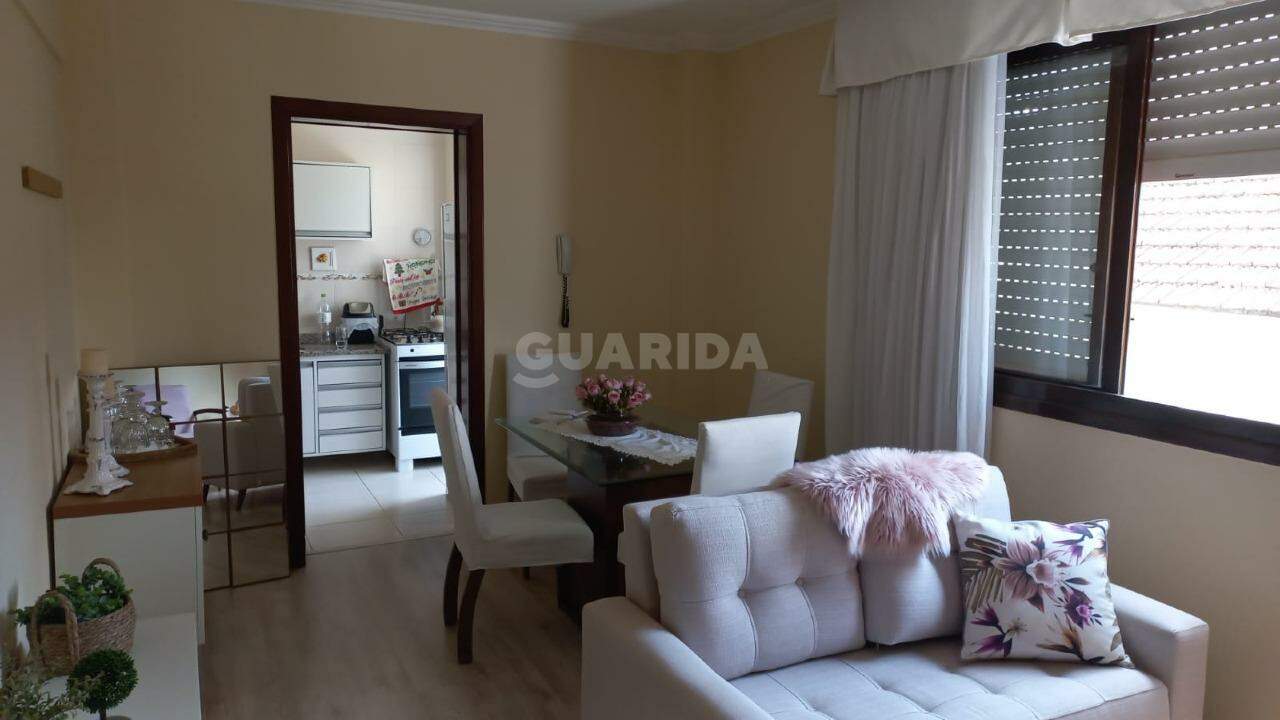 Apartamento para alugar em Menino Deus, Porto Alegre - foto 1