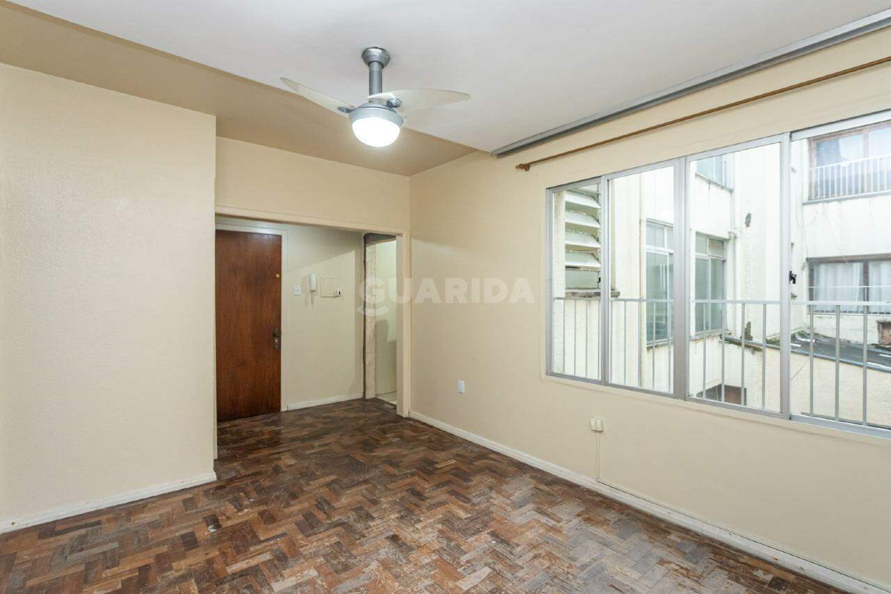 Apartamento para alugar em Avenida Cairu, 356 - foto 2