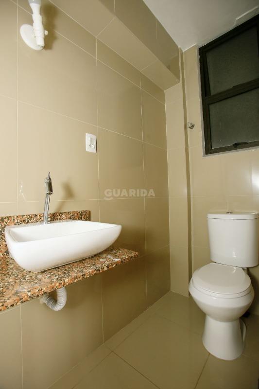 consultorio sala conjunto para alugar em Rua Vigário José Inácio, 547 - foto 10