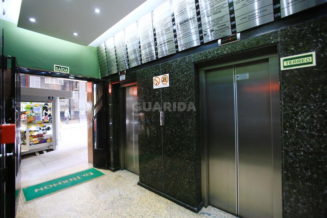 consultorio sala conjunto para alugar em Rua Vigário José Inácio, 547 - foto 12