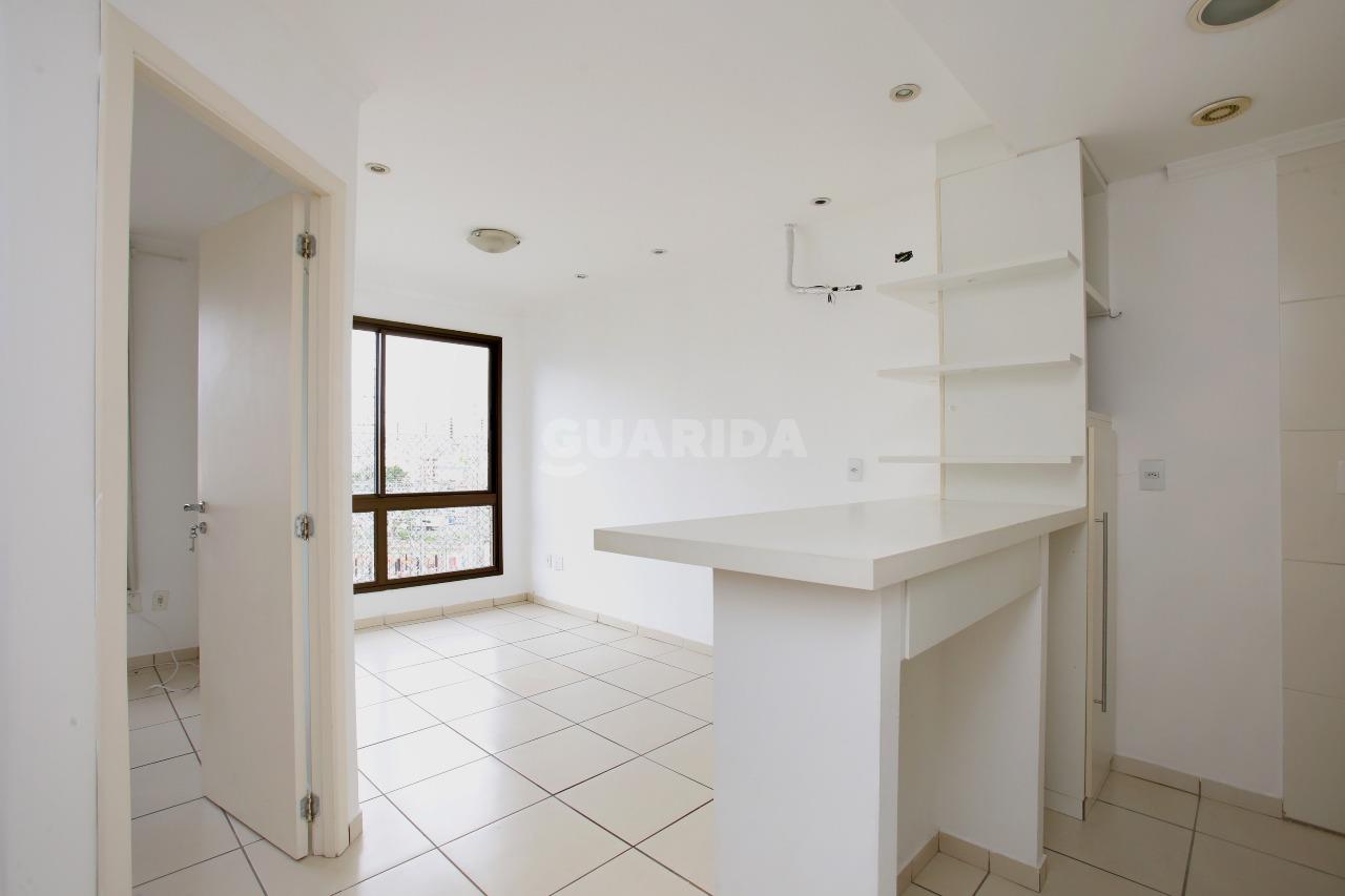 Apartamento para alugar em Avenida Coronel Lucas de Oliveira, 2709 - foto 2