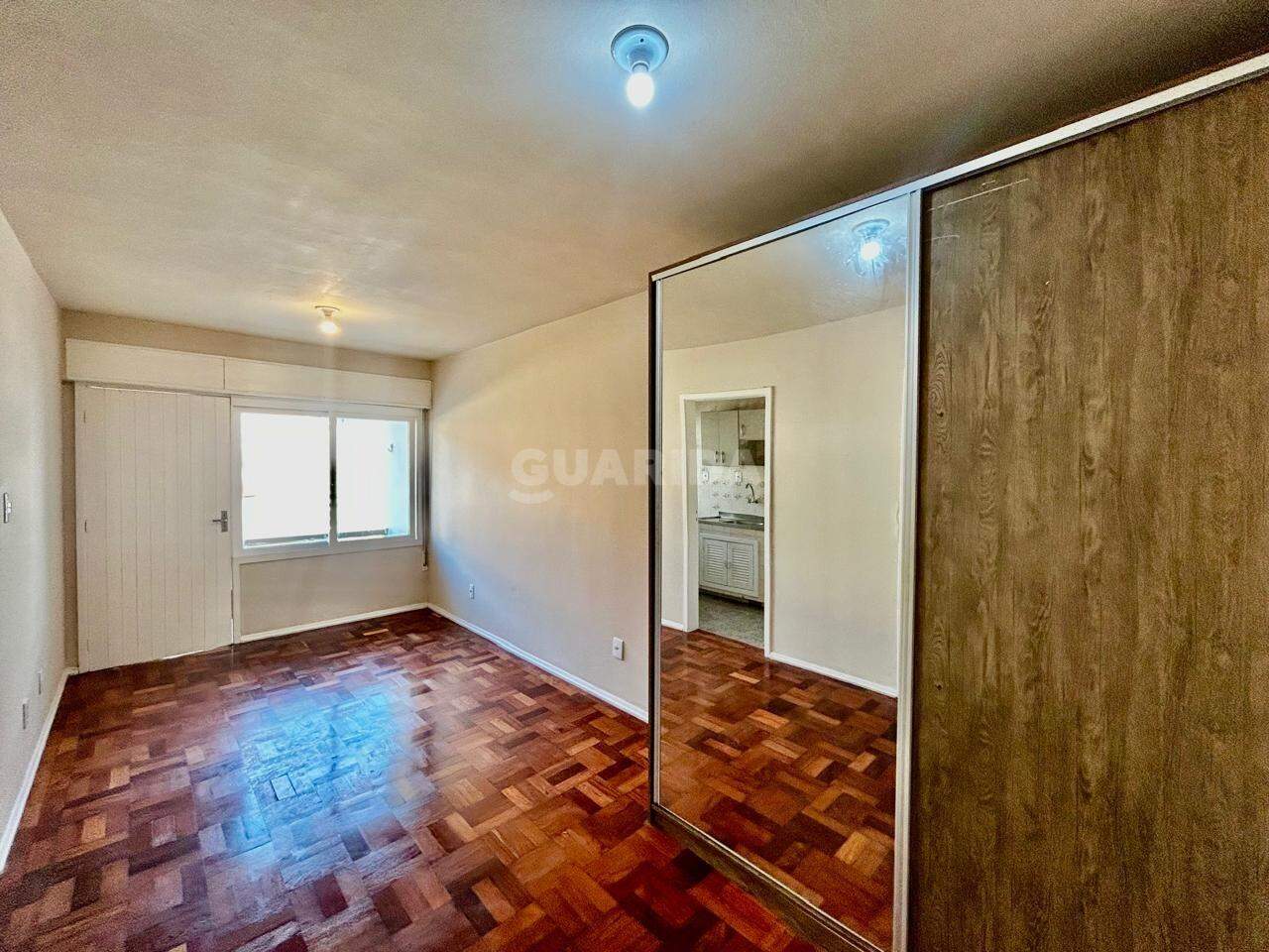 studio kitnet jk para alugar em Passo d`Areia, Porto Alegre - foto 1