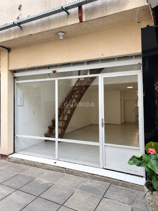 loja ponto comercial para alugar em Avenida da Azenha, 1067 - foto 2
