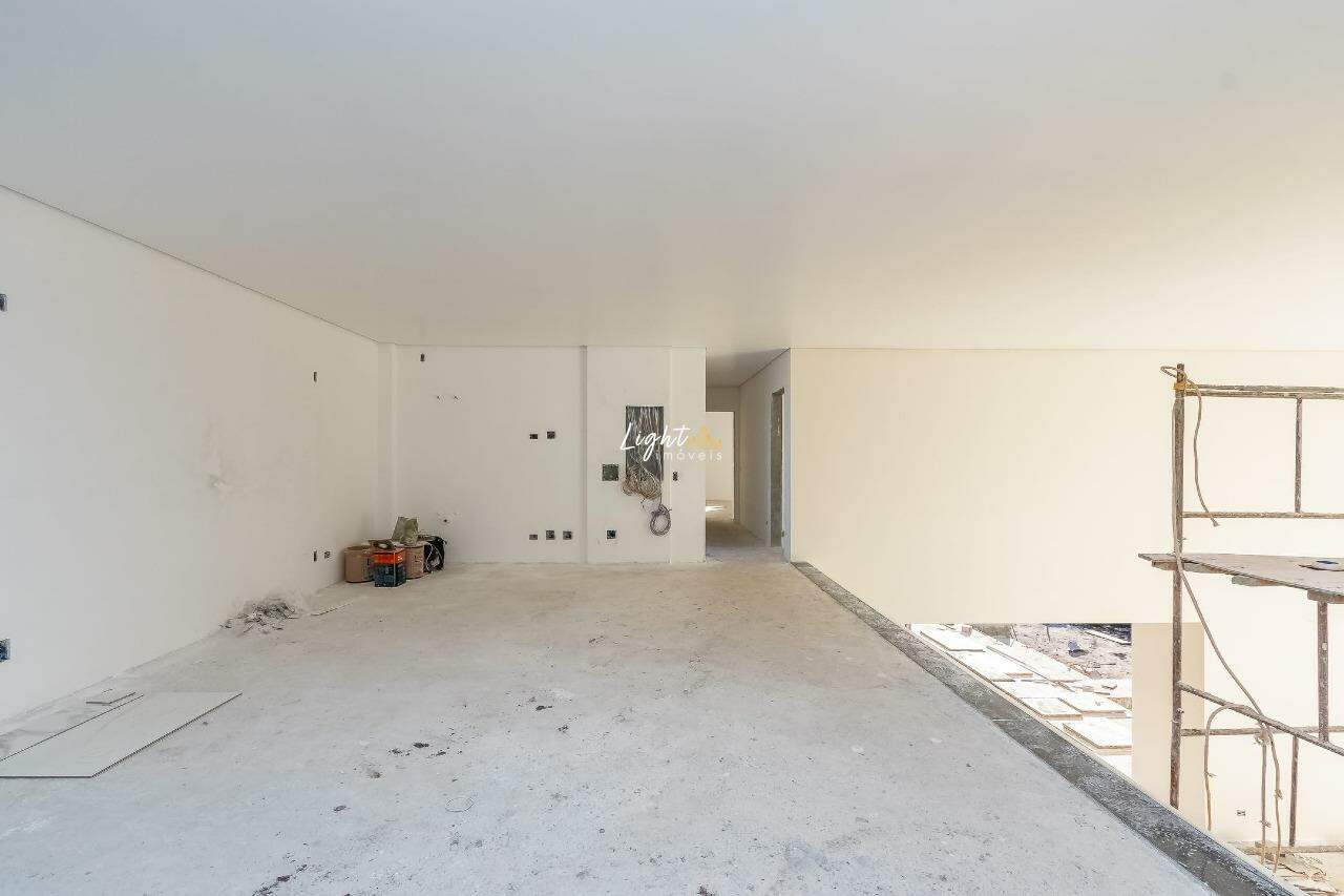 Casa à venda no Campo largo da roseira: 