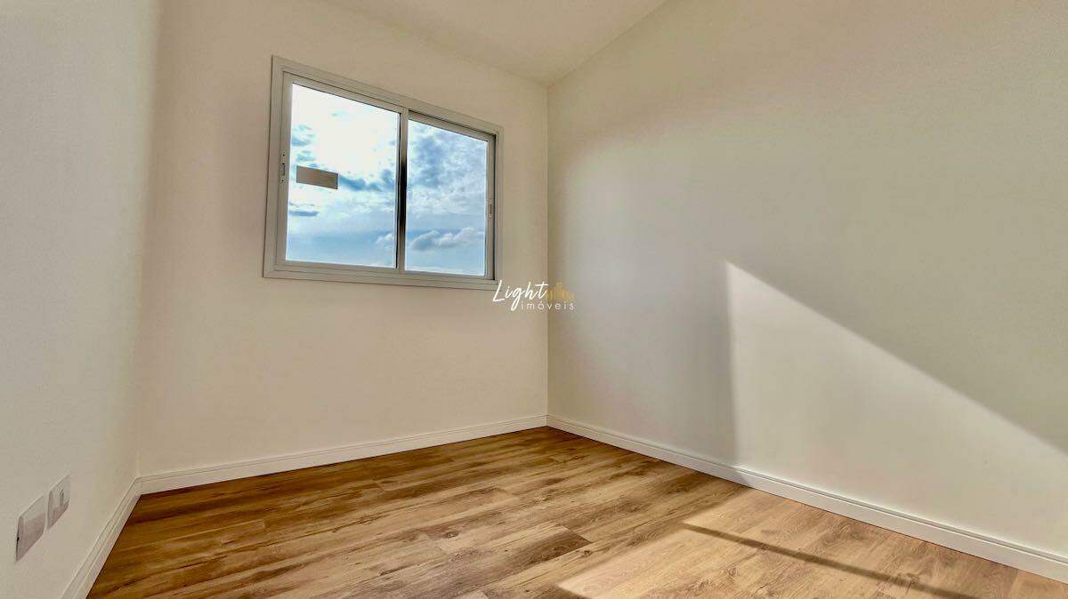 Apartamento à venda no São Cristóvão: 