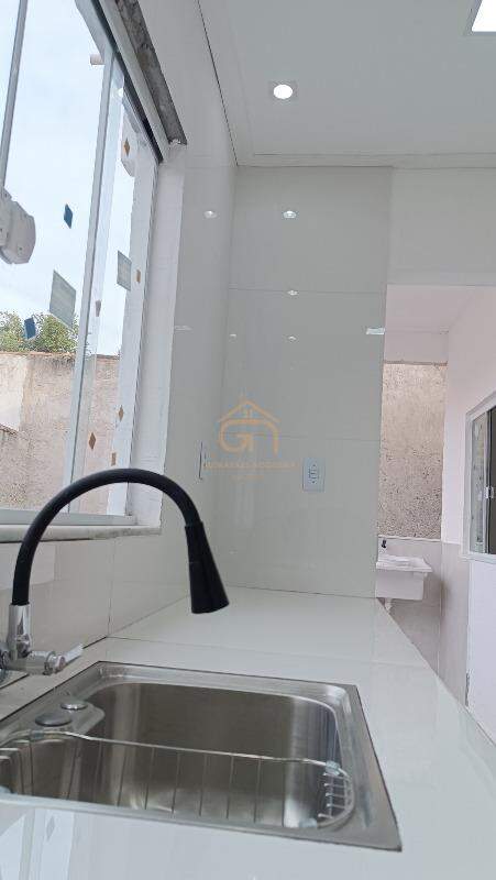 Casa à venda no Ipiranga (Guia de Pacobaíba): Balcão de Porcelanato
