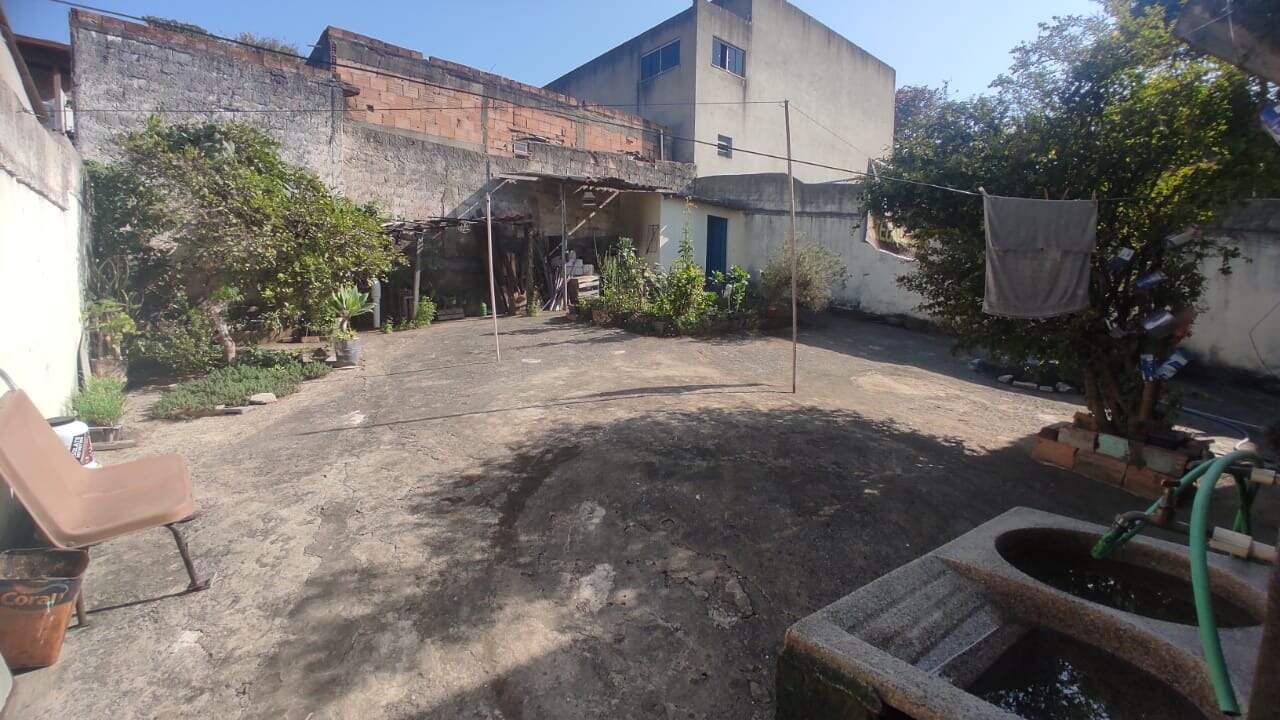 Casa à venda com 3 quartos, 140m² - Foto 24