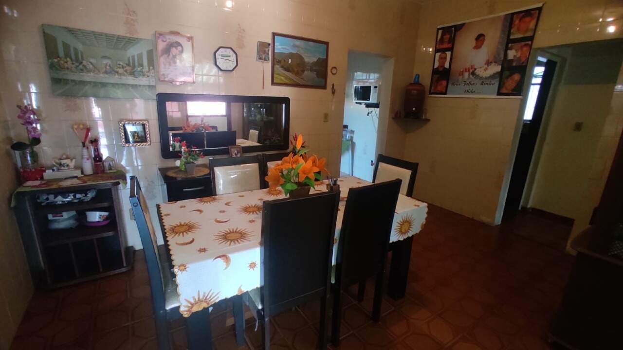 Casa à venda com 3 quartos, 140m² - Foto 11