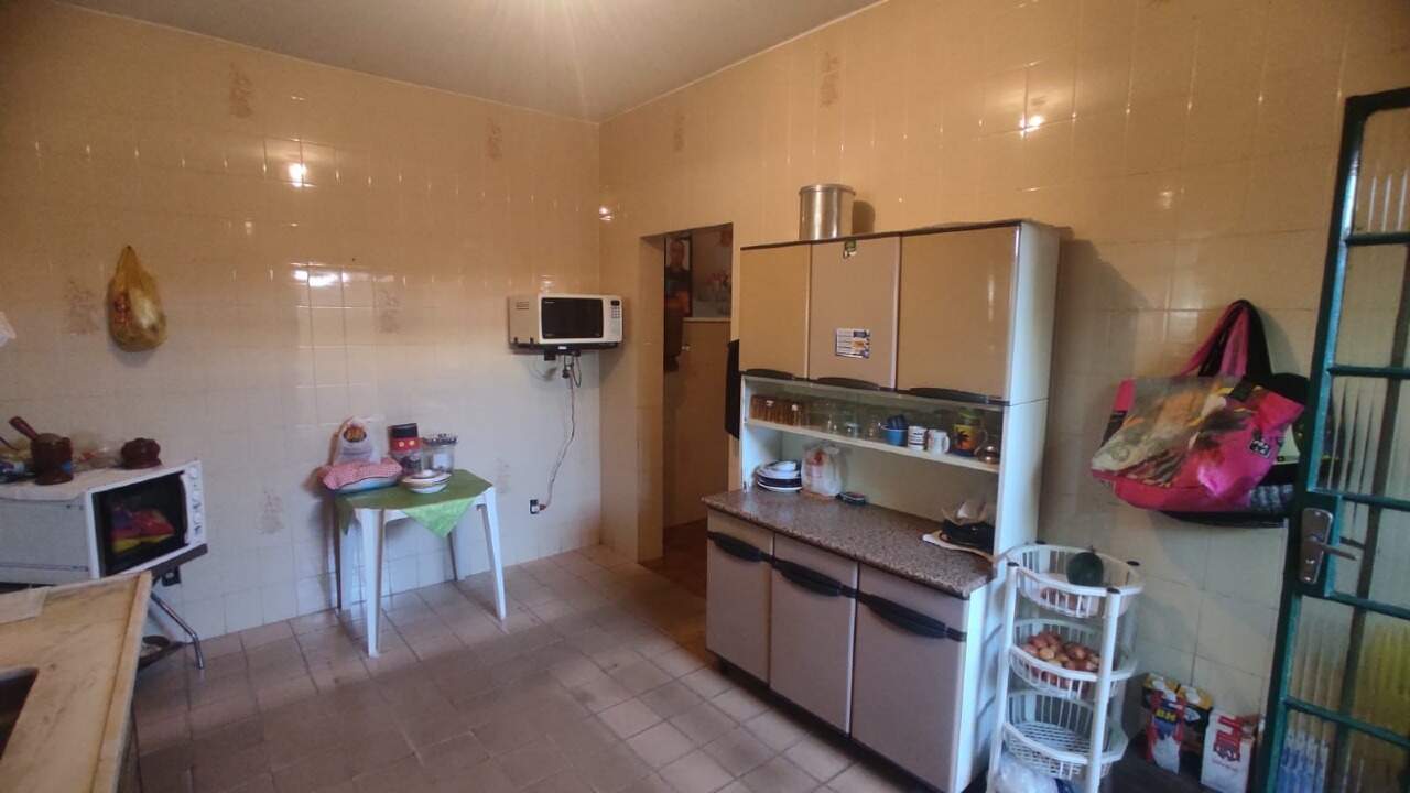 Casa à venda com 3 quartos, 140m² - Foto 10