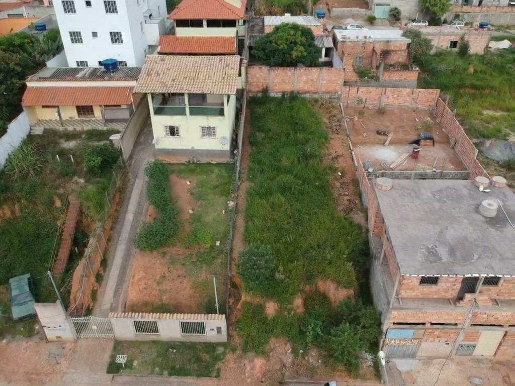 Terreno à venda, 250m² - Foto 2