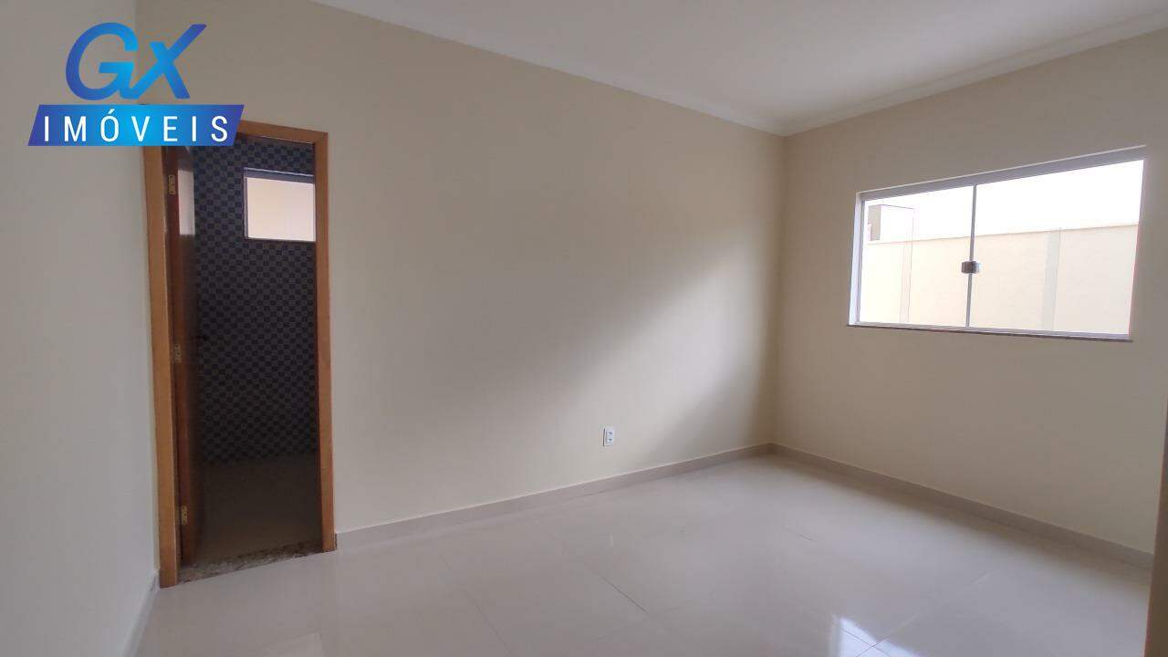 Casa à venda com 3 quartos, 180m² - Foto 13