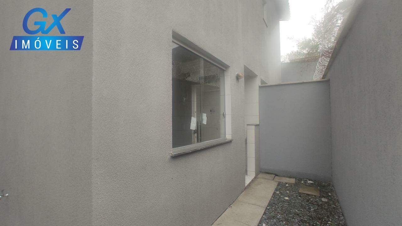 Casa à venda com 2 quartos, 360m² - Foto 14