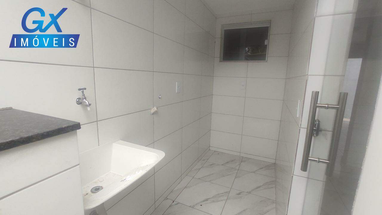 Casa à venda com 2 quartos, 65m² - Foto 15