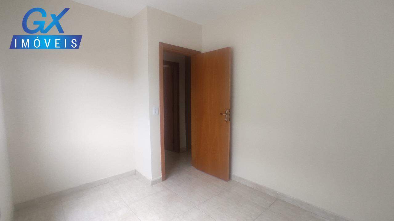 Casa à venda com 2 quartos, 65m² - Foto 16