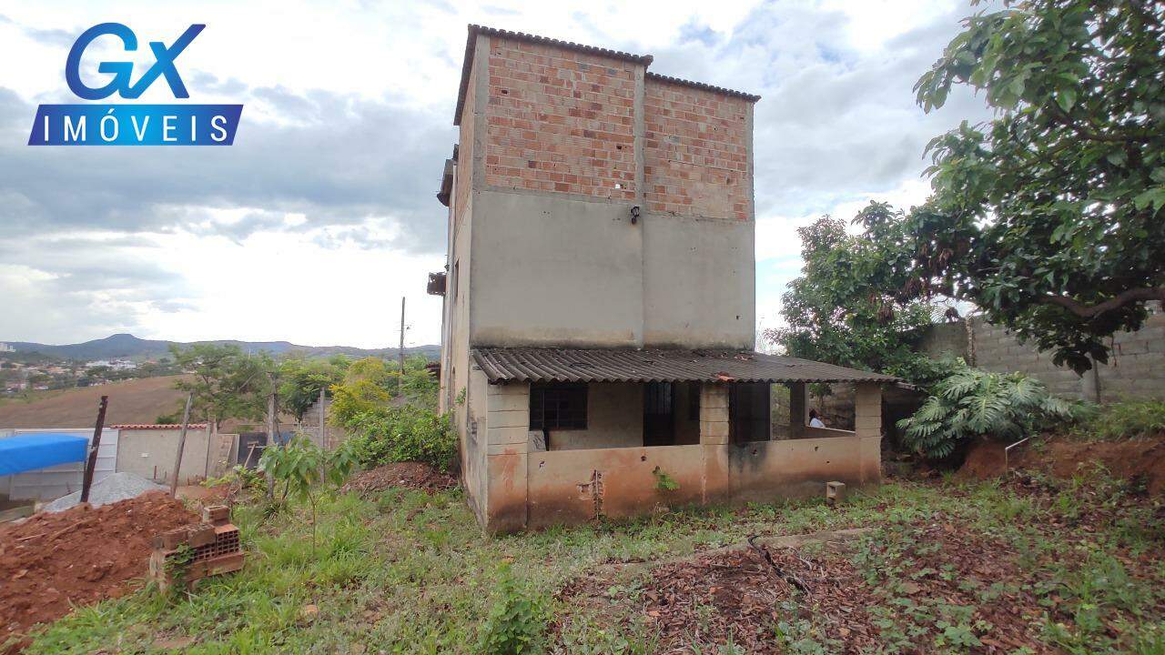 Casa à venda com 4 quartos, 120m² - Foto 28