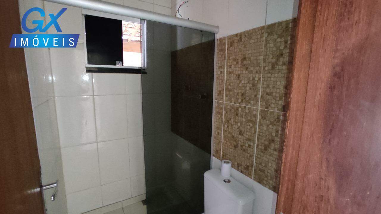 Casa à venda com 3 quartos, 70m² - Foto 10