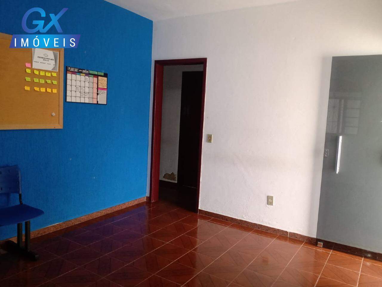 Casa à venda com 3 quartos, 80m² - Foto 4