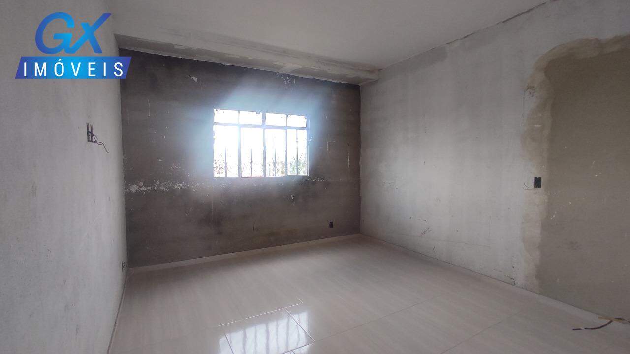 Casa à venda com 4 quartos, 130m² - Foto 27