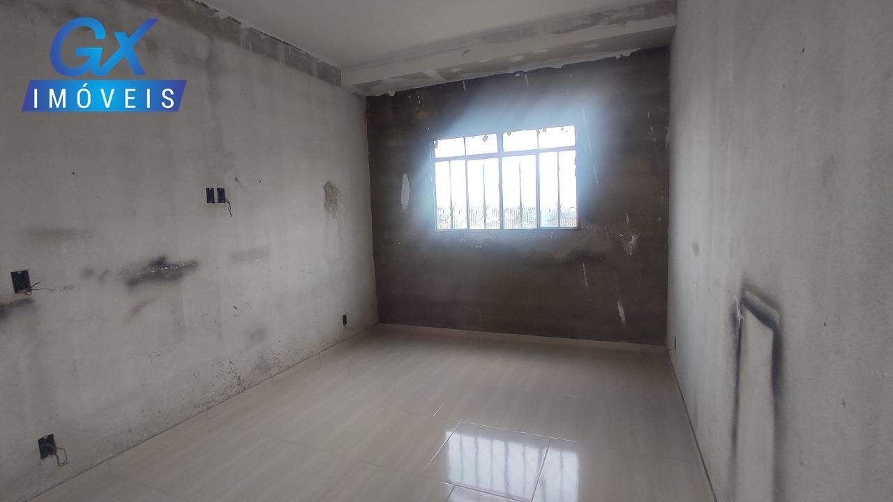 Casa à venda com 4 quartos, 130m² - Foto 29