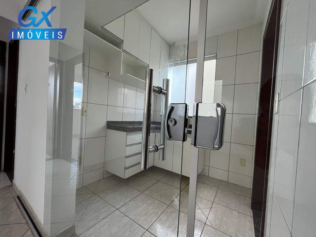 Apartamento à venda com 2 quartos, 62m² - Foto 14