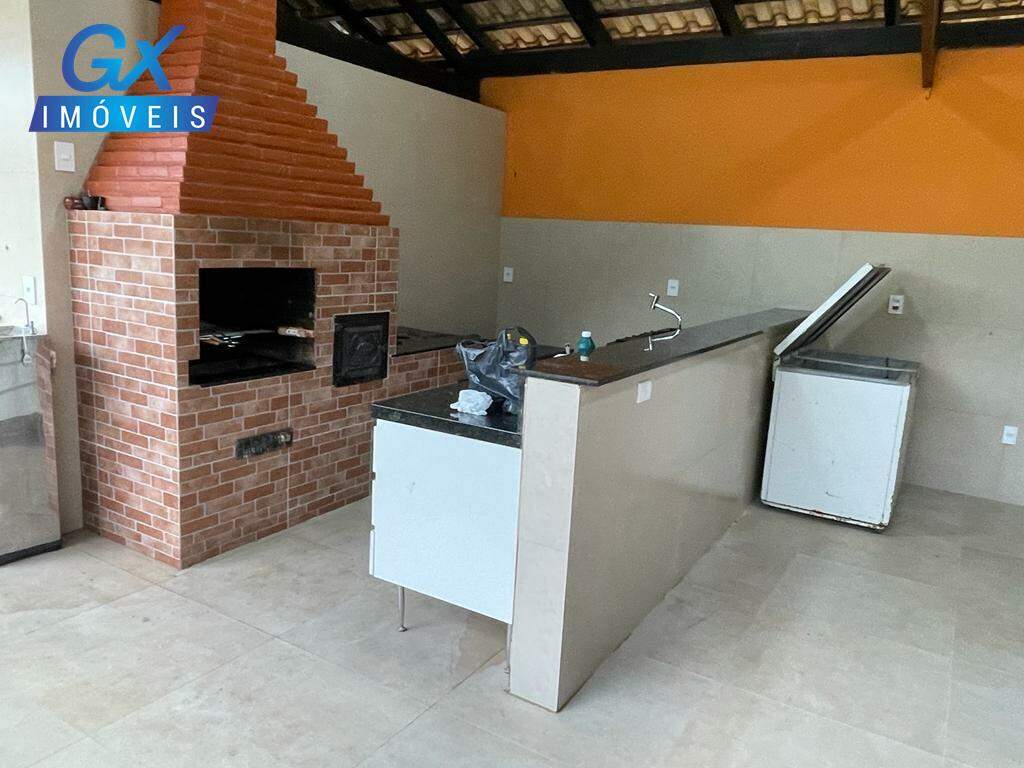 Chácara à venda com 3 quartos, 1000m² - Foto 2