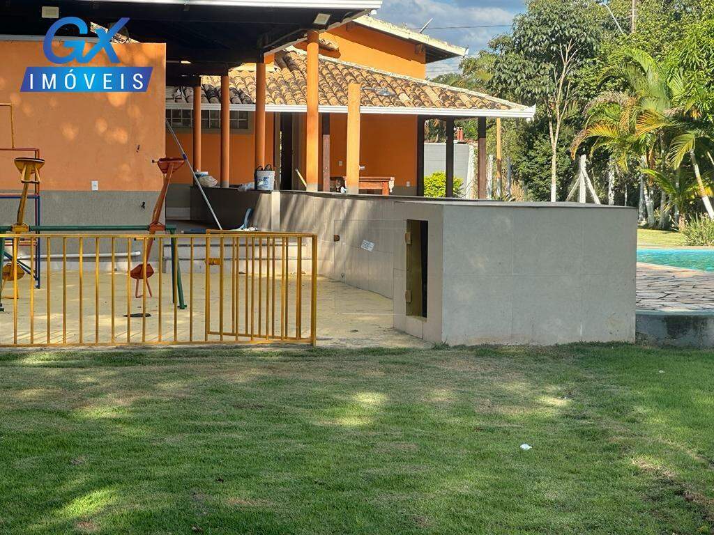 Fazenda à venda com 3 quartos, 180m² - Foto 26