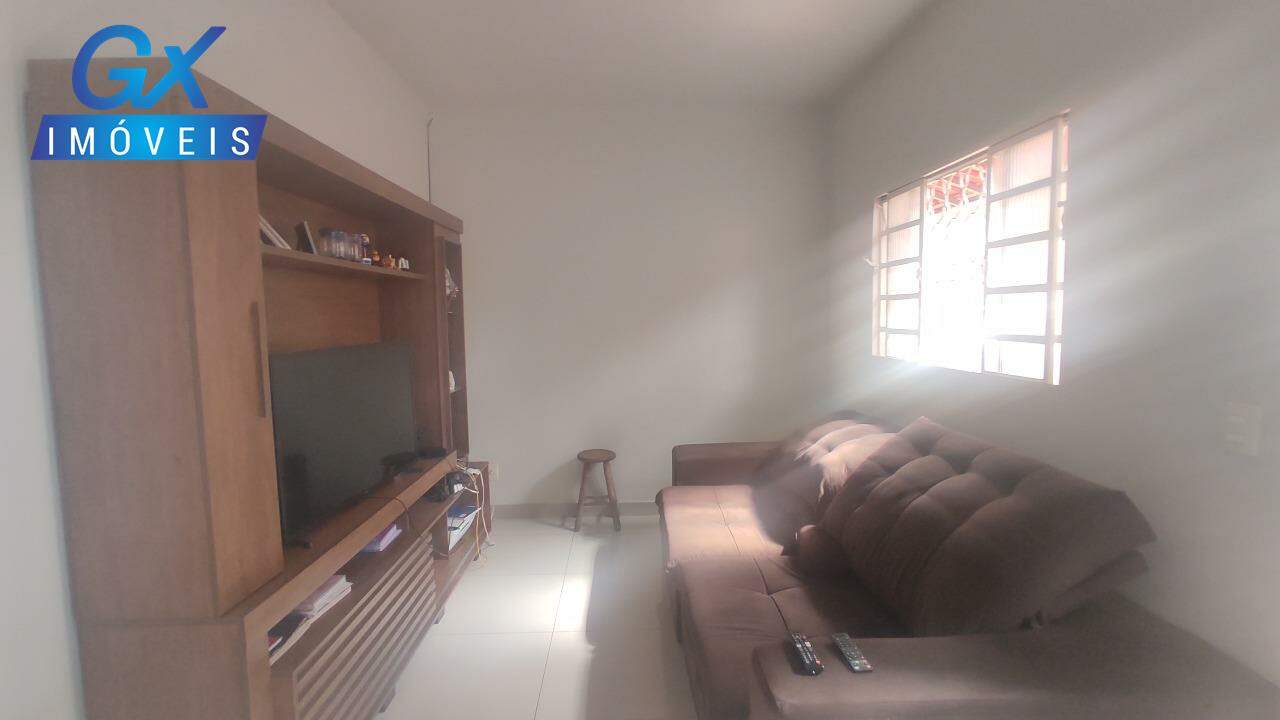 Casa à venda com 2 quartos, 55m² - Foto 16