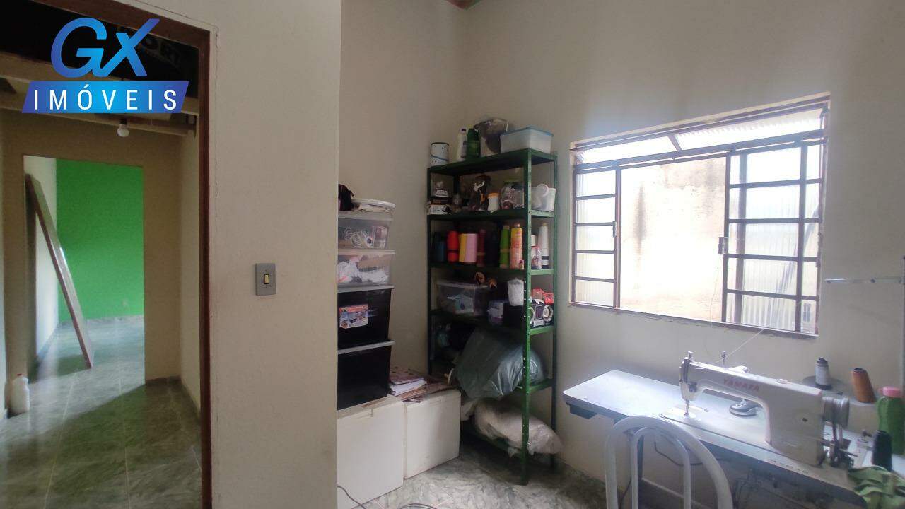 Casa à venda com 3 quartos, 360m² - Foto 9