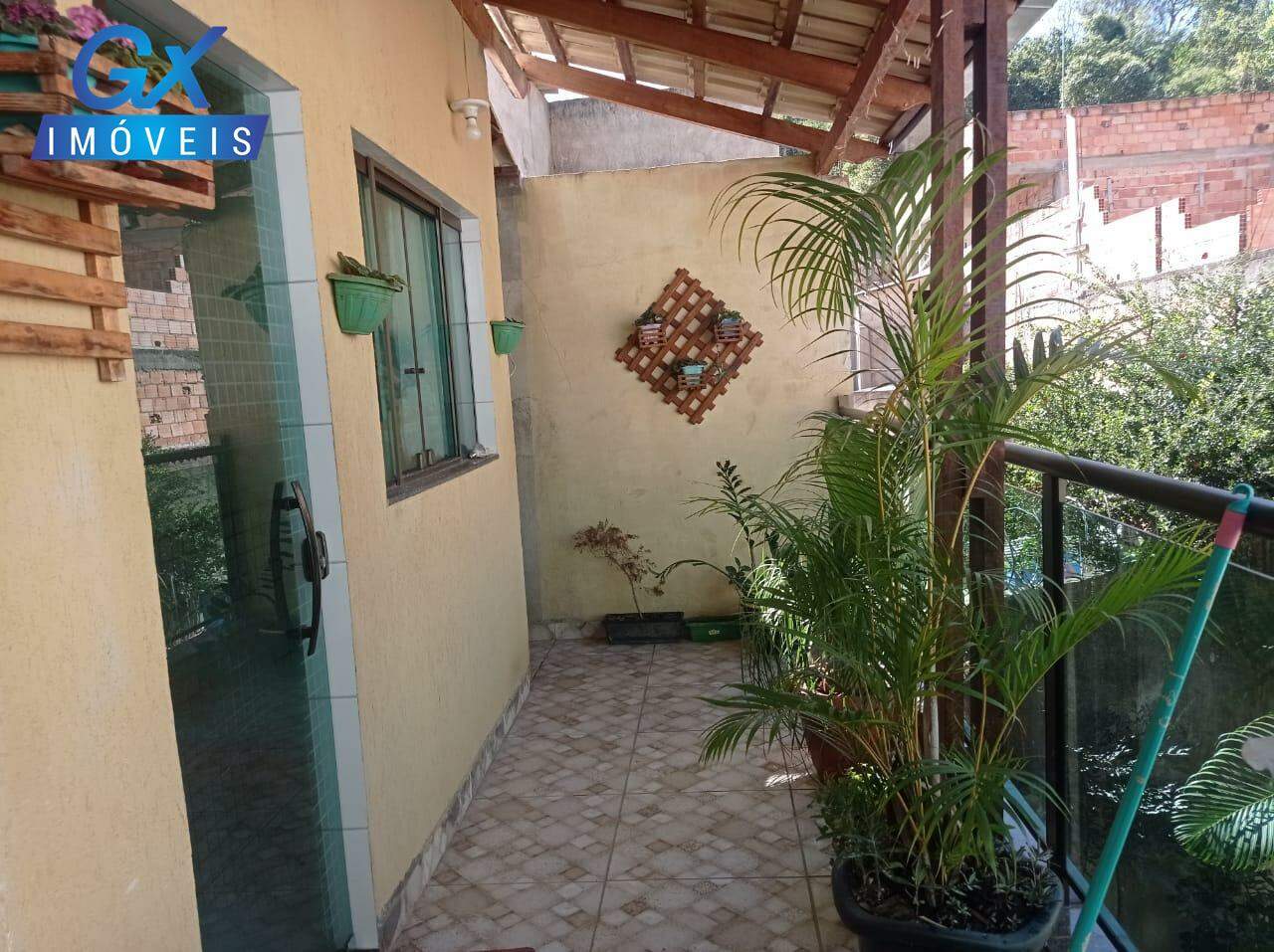 Casa à venda com 5 quartos, 250m² - Foto 9