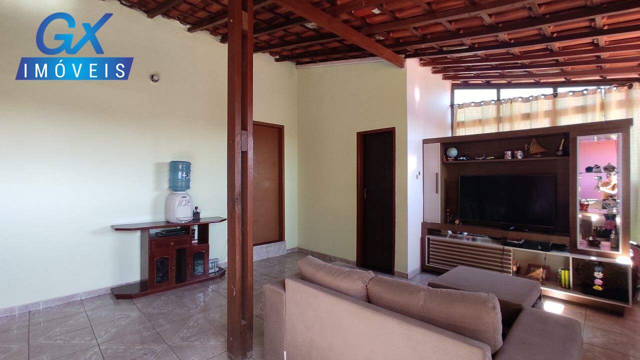 Casa à venda com 6 quartos, 360m² - Foto 24